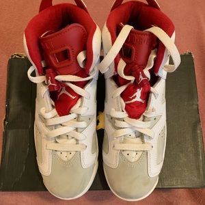 RED AND WHITE ALTERNATE JORDAN 6